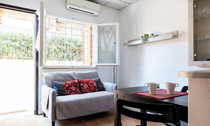Quartiere XX Ardeatino Apartment | Montagnola Mini House