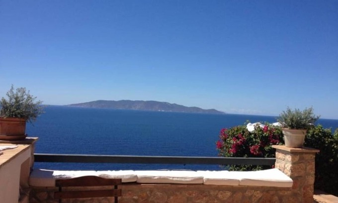 Cala Piccola Apartment | MONTE ARGENTARIO/CALAPICCOLA RENT HOUSE BREATHTAKING VIEW 3 BEDROOMS 3 BATHROOMS