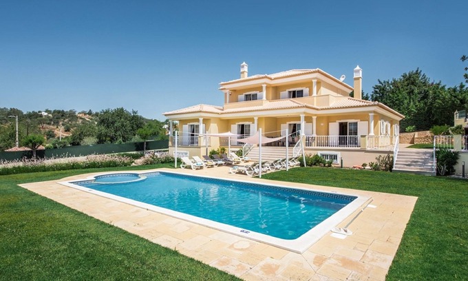 Pata de Cima House | Monte Sol V6 by Interhome