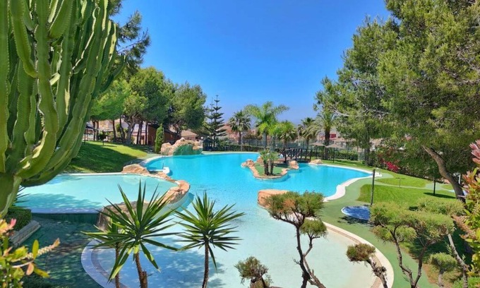 Monte Faro Apartment | Montefaro Spacious Townhouse - Beach & pool