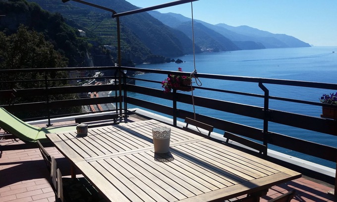 Cinque Terre Apartment | Monterosso Al Mare: Apartment/flat - Monterosso