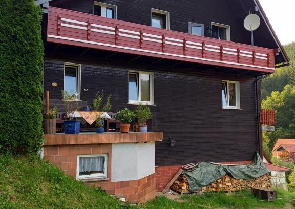 Fehrenbach Apartment | Monteurwohnung Aroba