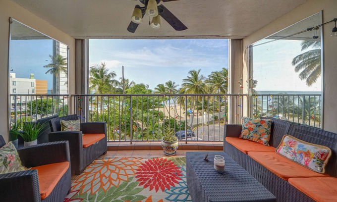 Isla Verde Condo | MONTHLY RENTALS WELCOME at a discounted rate. Inquire within.