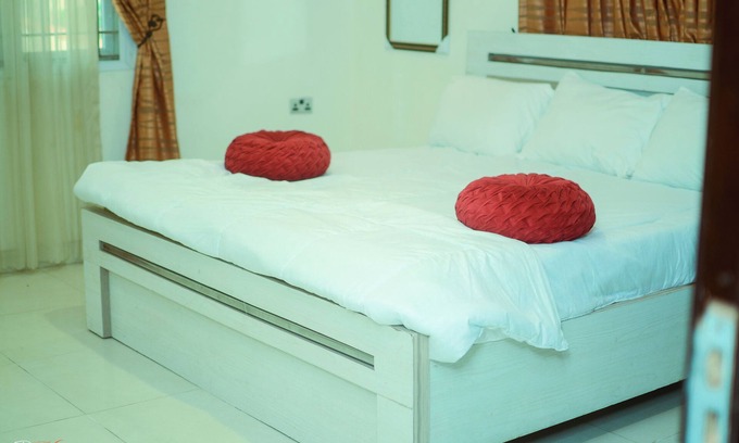 Asaba Hotel | Montrose Apartment Asaba