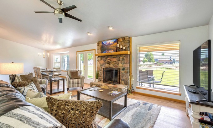 Vernal House | Montrose Retreat w/Stunning Mountain Views!