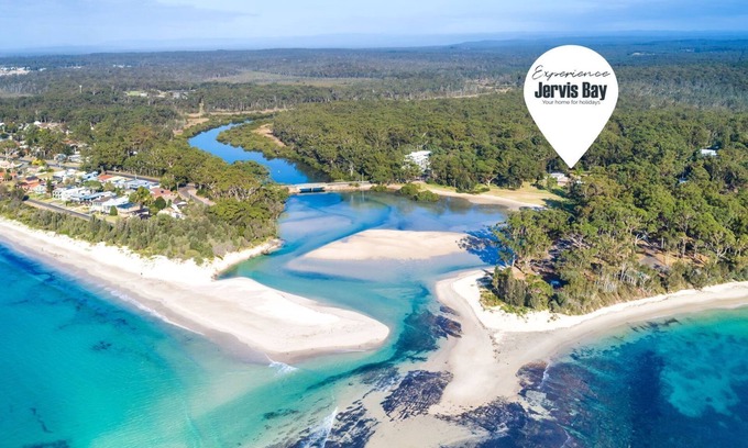 Huskisson House | Moona Beach House by Experience Jervis Bay