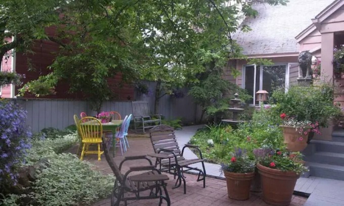 Airport Heights Community Council Apartment | Moonlight Spa Suite