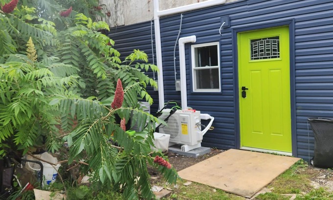 Burdett Apartment | Morabeza: A Tropical Seneca Haven