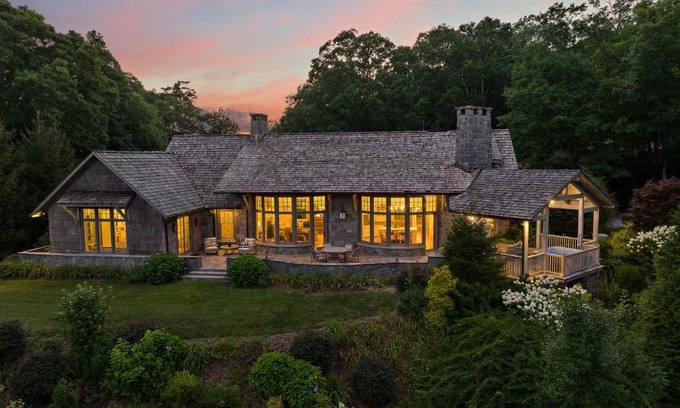 Banner Elk House | Morning Star