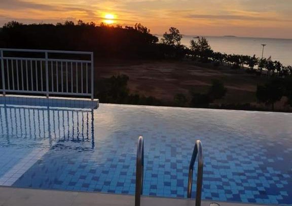 Kram Apartment | Mosaic Condominium AD64M