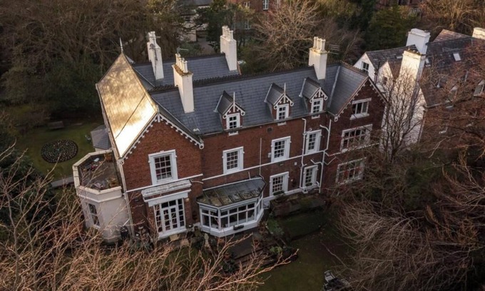 Liverpool House | Mossley Hill Retreat