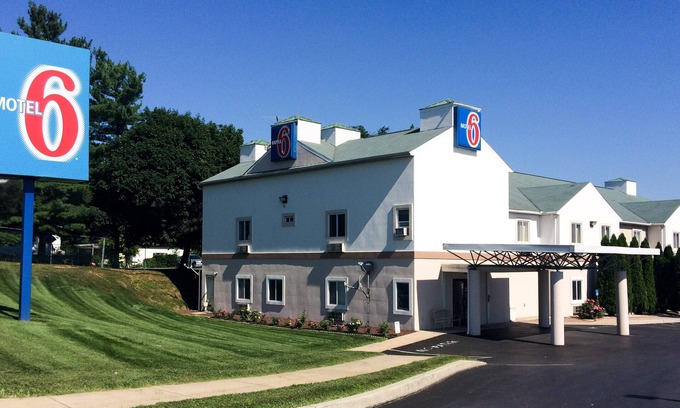 Gordonville Hotel | Motel 6 Gordonville PA - Lancaster PA