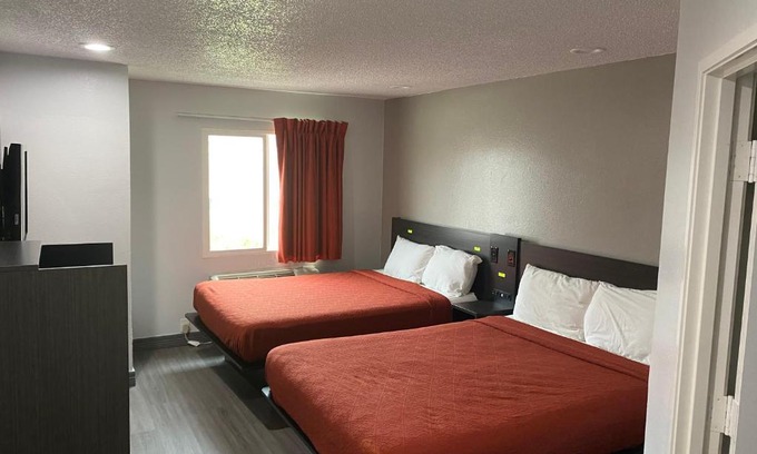 Westchase Hotel | Motel 6 Houston, TX
