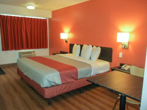 Medical District Hotel | Motel 6-Memphis, TN - Downtown