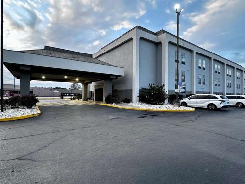 Pine Bluff Hotel | Motel 6-Pine Bluff, AR