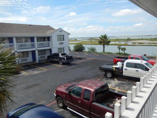 Portland Hotel | Motel 6-Portland, TX
