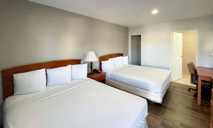 North and East Hotel | Motel 6 Richmond, CA – Civic Center