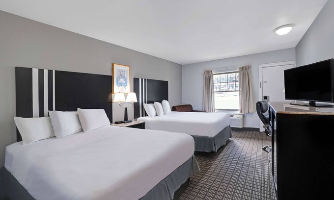Washington Hotel | Motel 6 Washington, PA