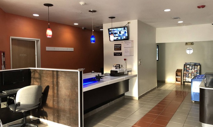 Woodway Hotel | Motel 6 Woodway, TX