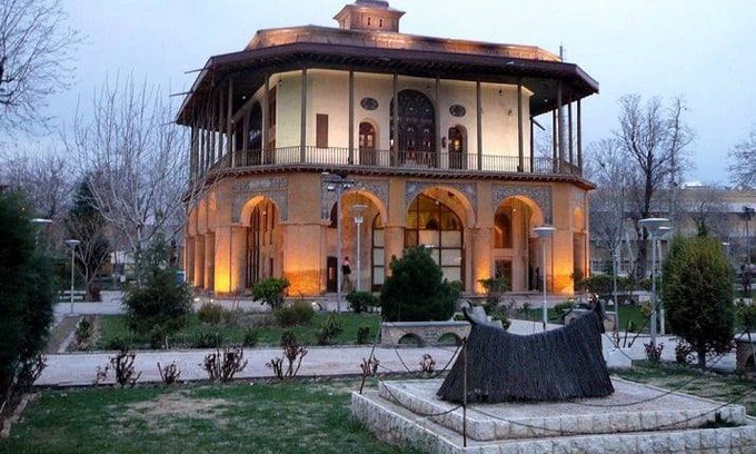 Maḩmūdābād Nemūneh House | Motel ∙ 8 guests