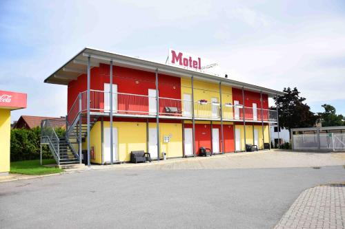 Angern an der March Hotel | Motel Angern