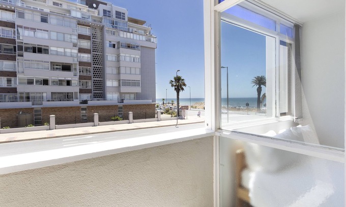 Mouille Point Apartment | Mouille Grange 108 - Studio Apartment, Sleeps 2
