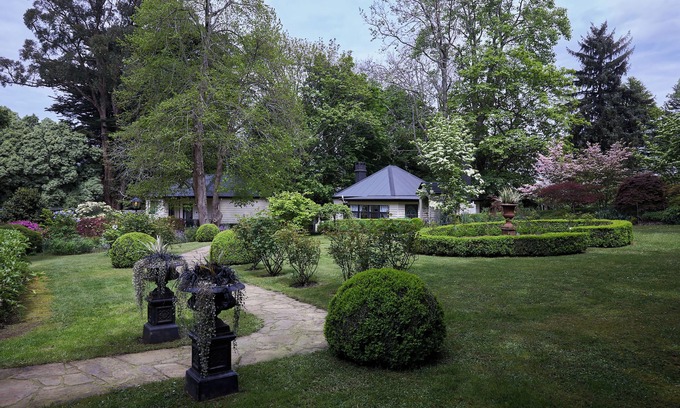 Sassafras House | Moulton Park Cottages