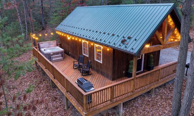 Cocolamus Cabin | Mountain Bliss Cottage