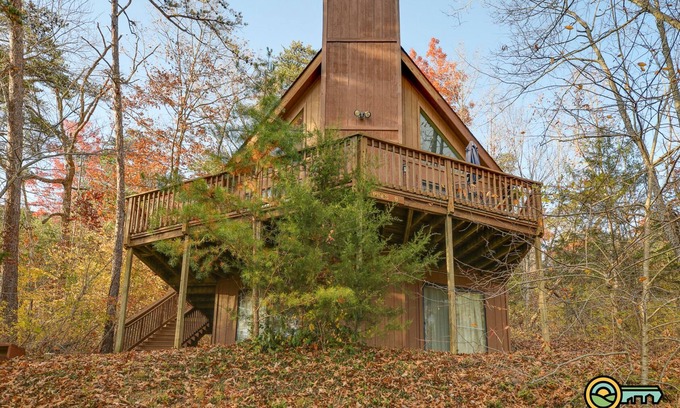 Basye Ski Chalet | Mountain Chalet (#8) - Convenient to local dining | Great view of Resort's lush diving range!