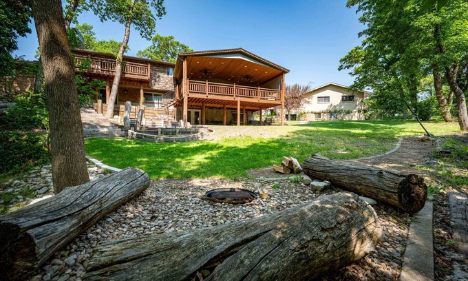 Woodland Estates Apartment | Mountain Haus 2Bdr Apt w Mtn Views Patio Space