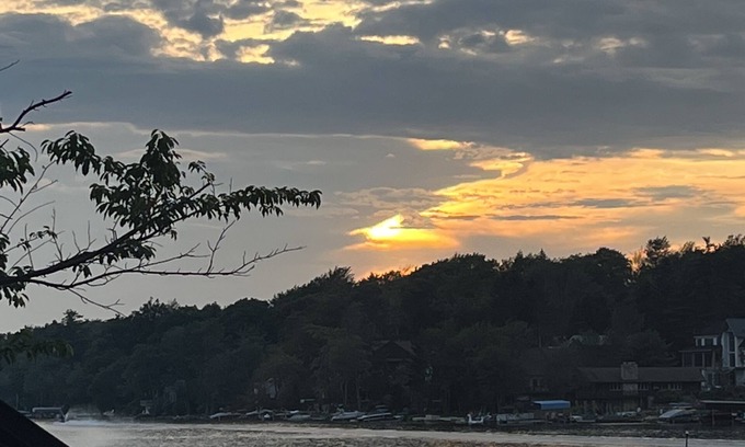 Lake Harmony House | Mountain Hideaway: Your Pocono retreat. Your adventure awaits!