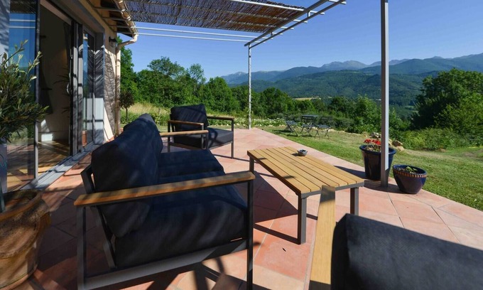 Roquefixade Cottage | Mountain Hikers Luxury Retreat in Roquefixade