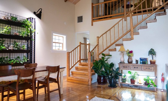 Canon City House | Mountain Jungalow on Main Street, 3 min walk to Royal Gorge Train