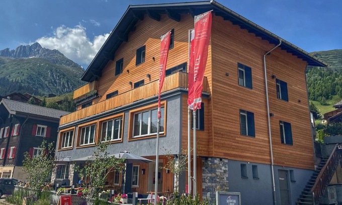 Tujetsch Hotel | Mountain Lodge Sedrun