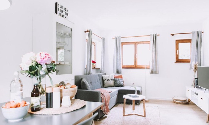 Neuhaus House | Mountain Mama Ferienhaus