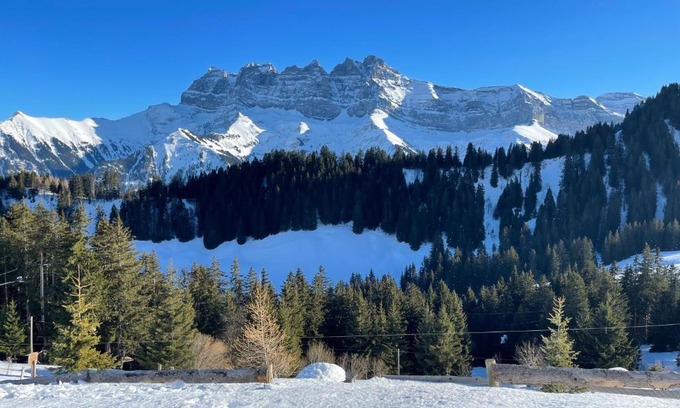 Val d'Illiez Apartment | Mountain River Appart