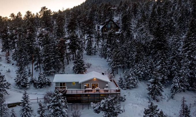 Doubleheader Cabin | Mountain Top Getaway W/Hot Tub