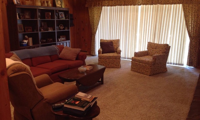 Bergton House | Mountain Top Home With Amazing Views! Get Away From It All On 15 Acres.