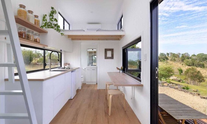 Theebine Cottage | Mountain top tiny home - Hideaway in the country.