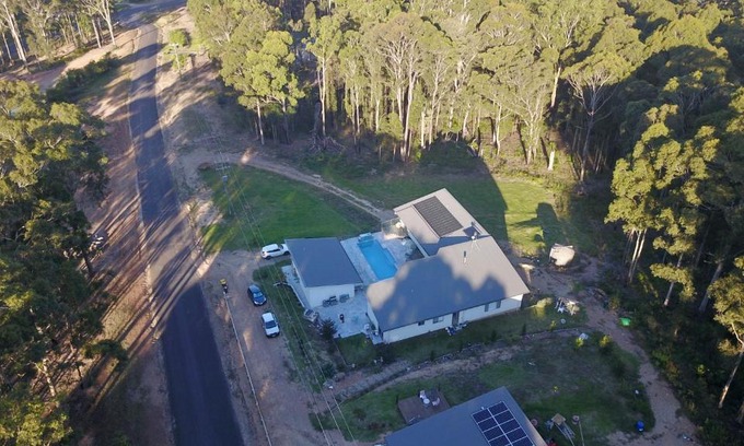 South Coast Bed & Breakfast | Mountain Valley