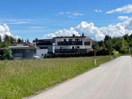 Goetzens Apartment | Mountain View Appartements mit Blick