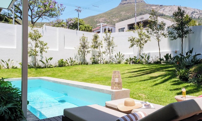 Sea Point Villa | Mountain View Holiday Villa w Garden Pool Iliwa