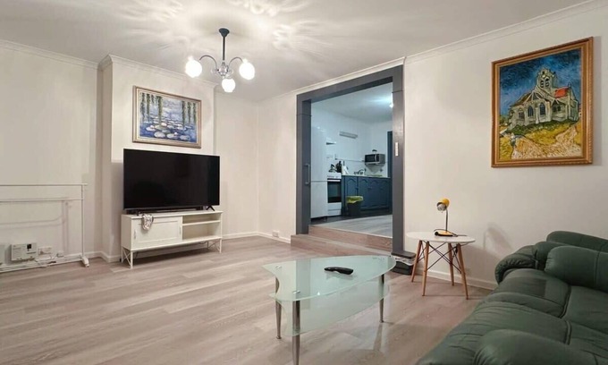 South Hobart House | Mountain View House near City