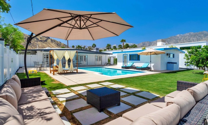 Araby Commons House | Mountainside Paradise