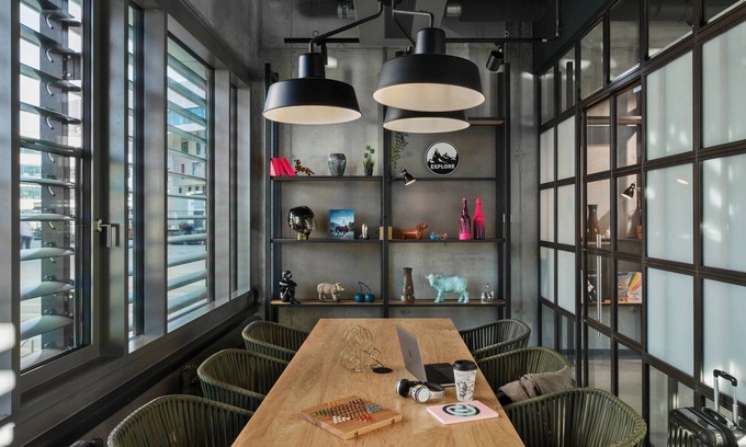 Echarding Hotel | Moxy Munich Ostbahnhof