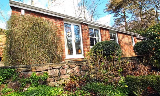 Crynant House | Mulberry Hill Cottage