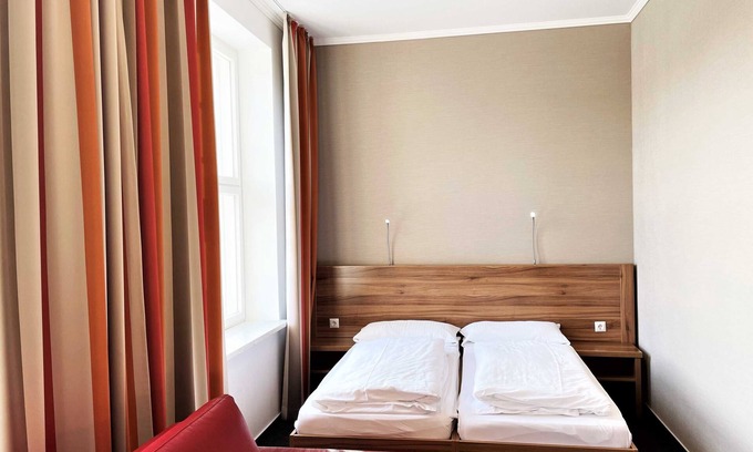 Lauta House | Multi-bed room 107 - IBS Meeting Center