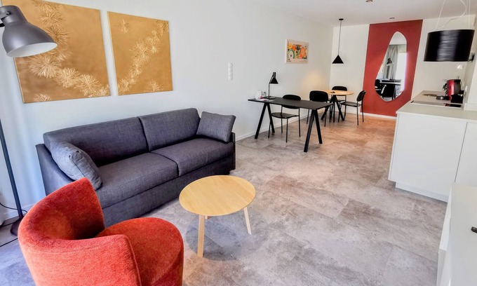 Meckenbeuren Apartment | Multi-bed room for 4 guests with 40m² in Meckenbeuren (296940)