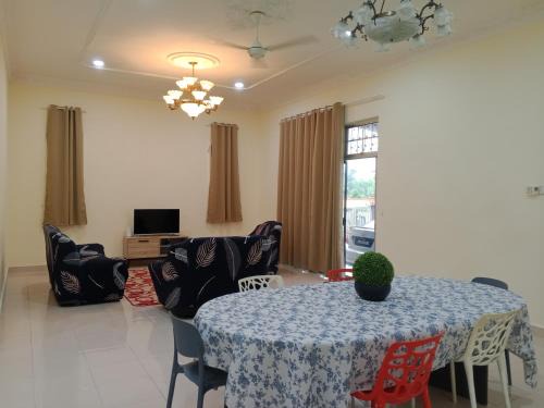 Jitra House | Mutiara Changloon - Bilik Aircond & Privasi Penuh