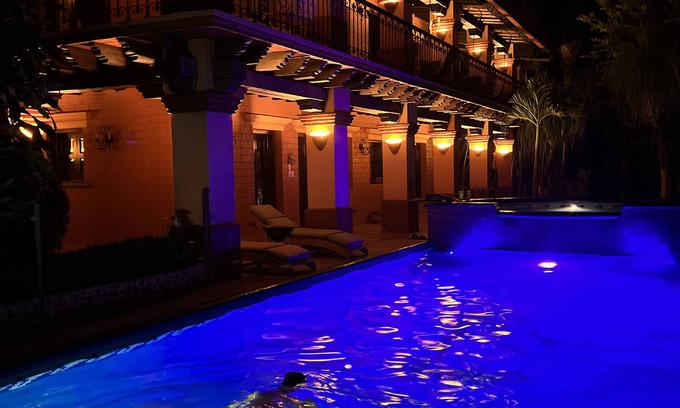 San Felipe del Agua Villa | Terra-Cotta in Oaxaca’s top neighborhood